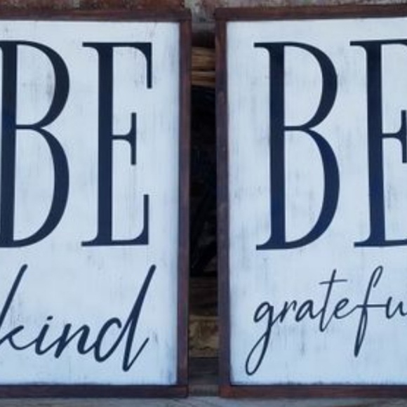 Meet your Posher, Lovely - Picture 2 of 6